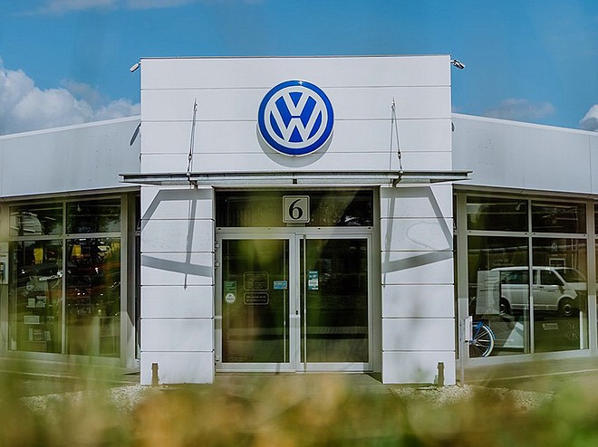 2005_Neubau_Eingangsportal_VW-Autohaus_Streese_02